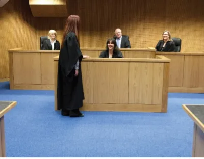 law students at the UL courtroom 