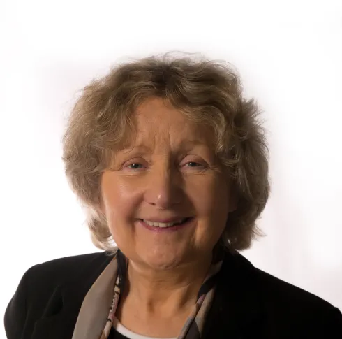 Image of Library Staff Member Liz O'Sullivan