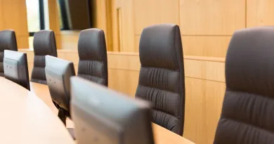 Judges Chairs Appellate Court U.L.